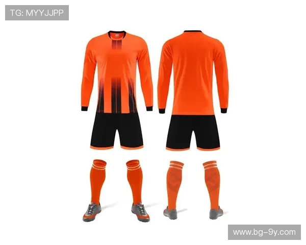 潮流集结以足球球队系列外套演绎运动时尚与街头活力风格